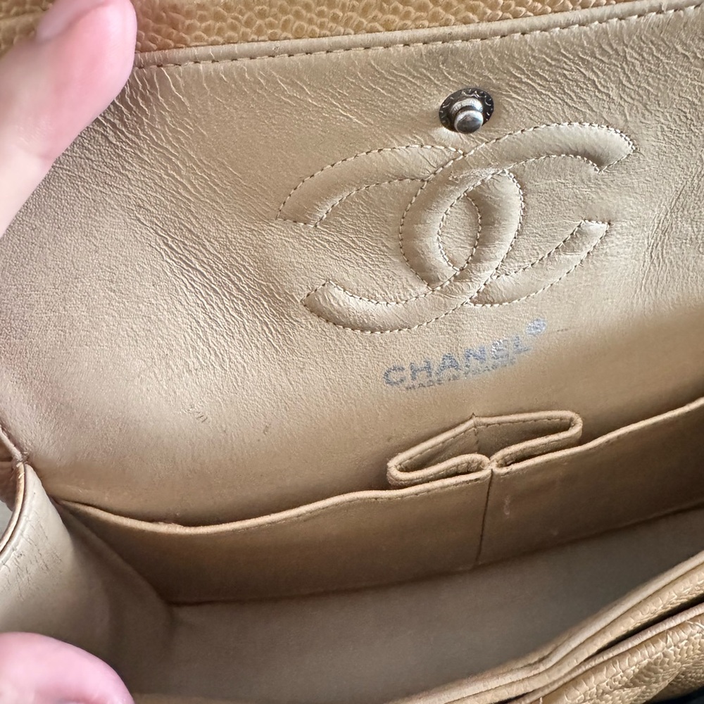 CHANEL Classic Medium Double Flap Caramel - Picture 9 of 12